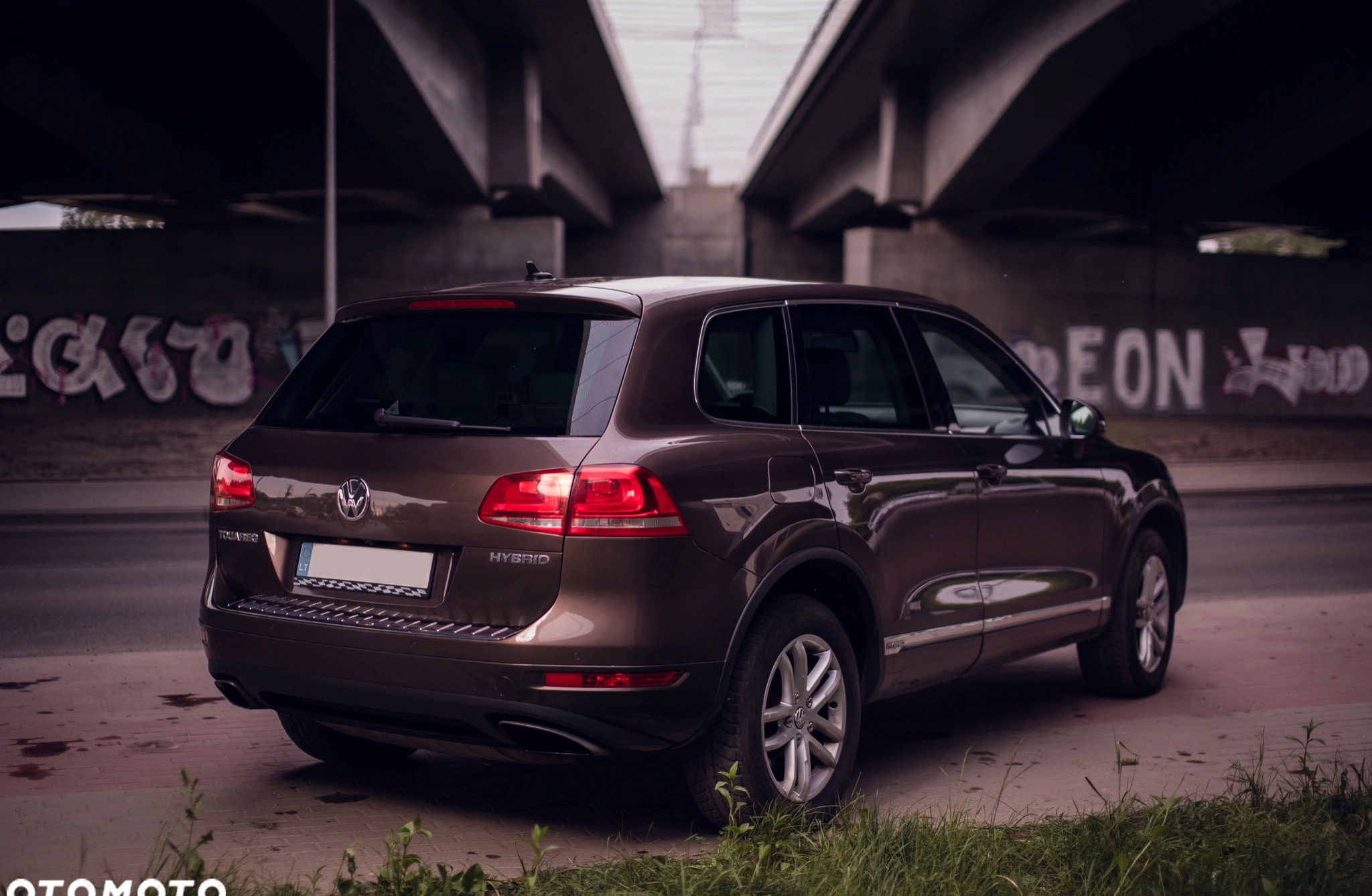 Volkswagen Touareg cena 57000 przebieg: 206000, rok produkcji 2010 z Warszawa małe 232